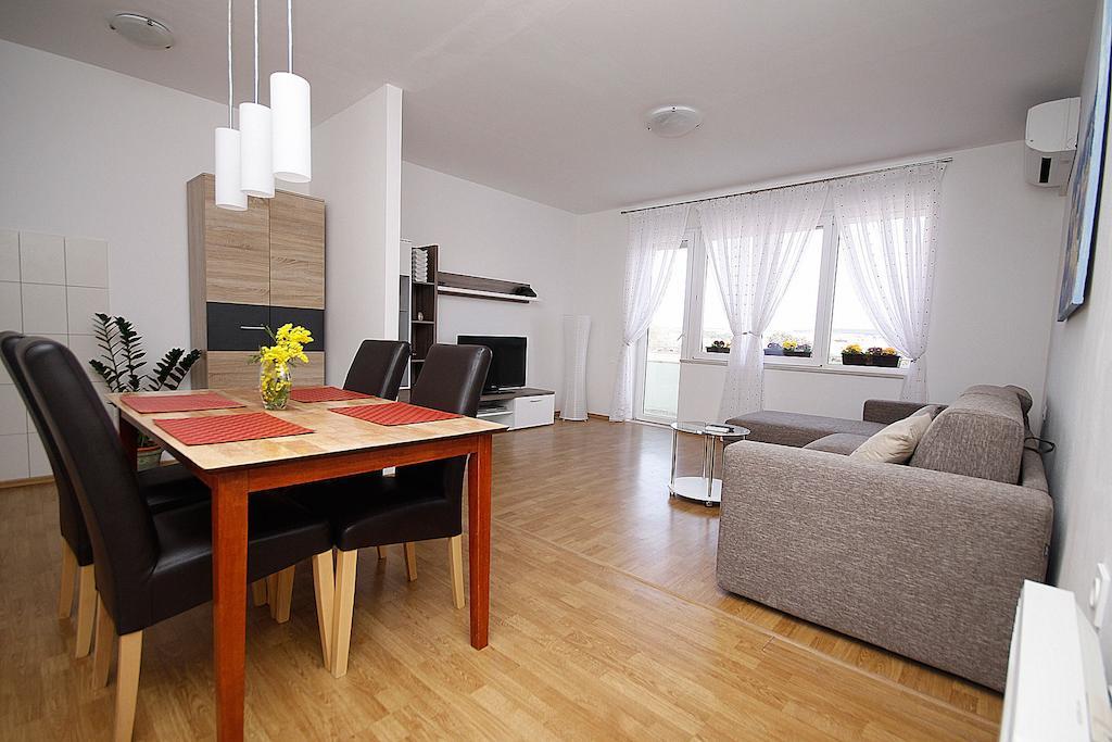 City Center Accommodation Zadar Extérieur photo