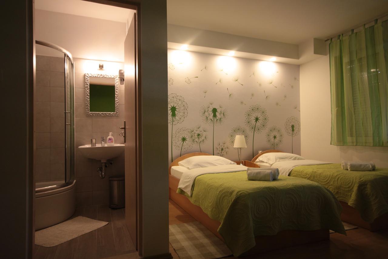 City Center Accommodation Zadar Extérieur photo